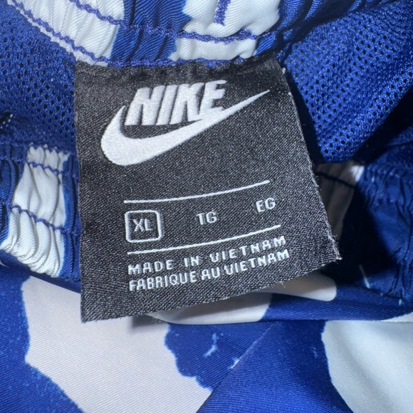 NIKE city Edition woven flow shorts swoosh swim trunks men’s size XL - Picture 10 of 12